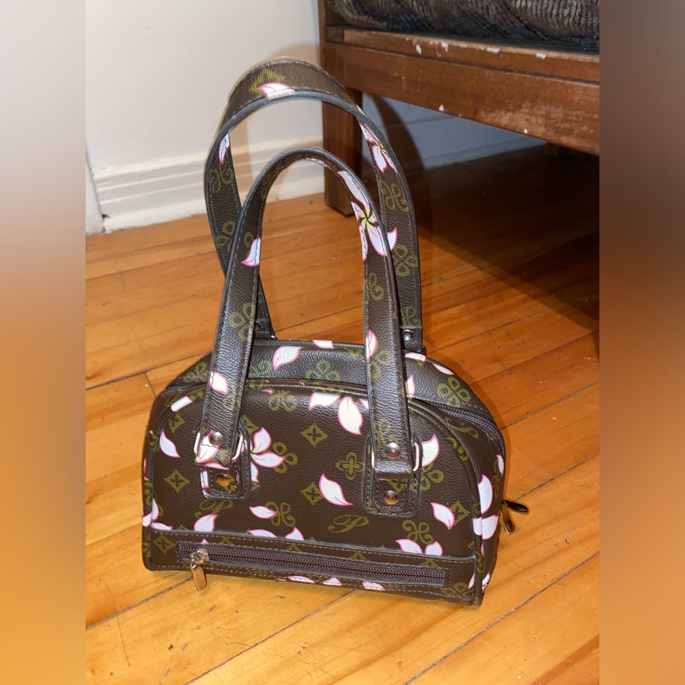 Handbag